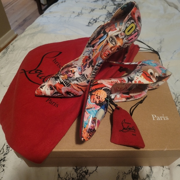 Christian Louboutin - Picture 1 of 2
